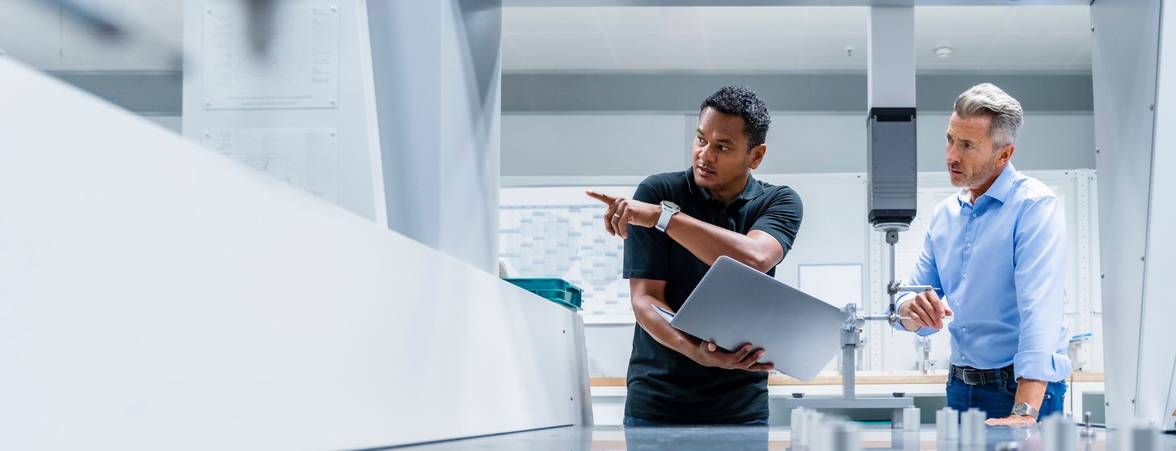 Auditor que realiza auditorías ISO