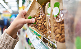 Yum! Auditorías de seguridad alimentaria a proveedores por DNV