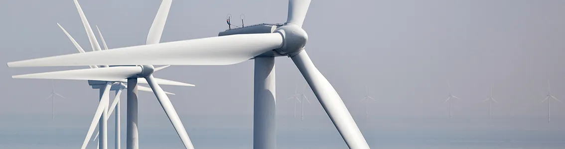 Offshore wind farm technology review